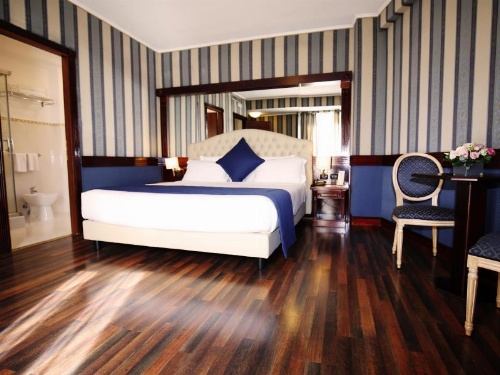 Hotel Regent image 25